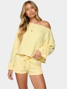 Edikted Kordelia Off Shoulder Cropped Sweatshirt Yellow Size S